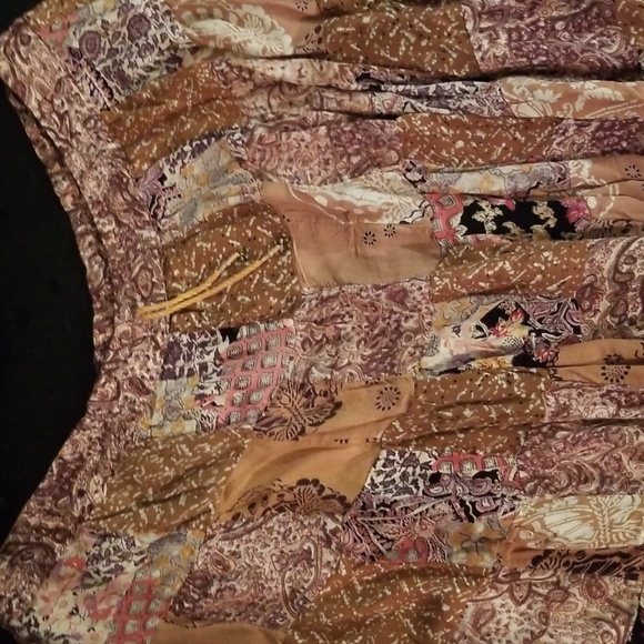 Womans one size made in India skirt - Picture 2 of 2